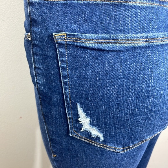 (Q1) GOOD AMERICAN jeans, size 2/26 - Picture 6 of 13